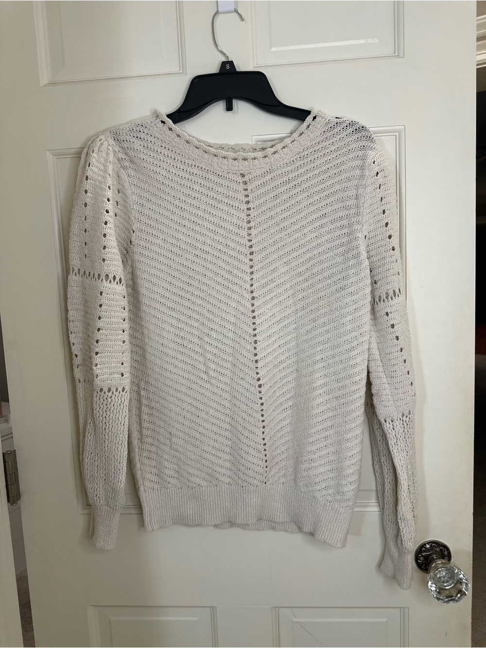 Knox Rose Cream Crewneck Sweater size Small